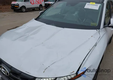 2024 Hyundai Tucson Hybrid Sel Convenience z USA, uszkodzony, nr VIN KM8JCCD15RU220221